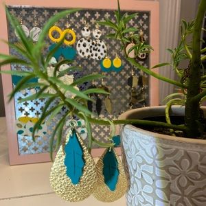 Polymer leaf earrings with leather accent